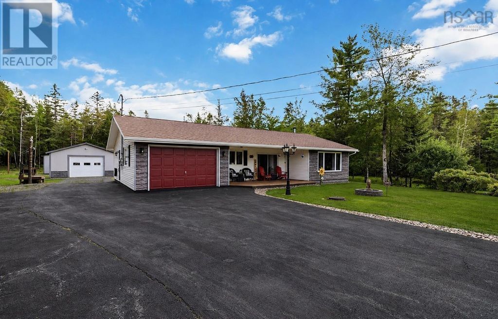 50 Skyridge Drive, Dutch Settlement