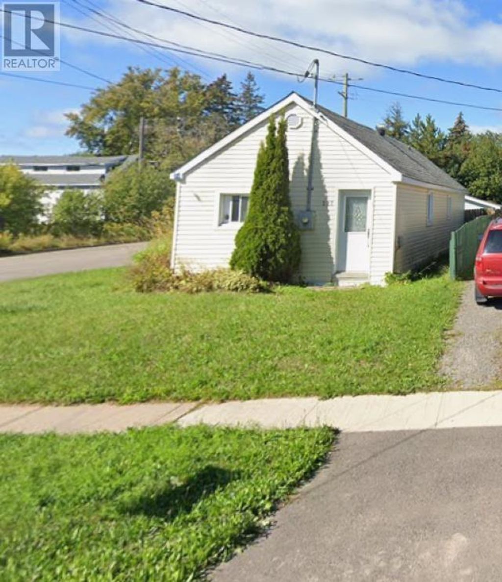 227 Turner Ave, Sault Ste. Marie