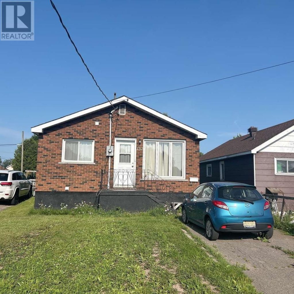 132 Mcfadden Ave, Sault Ste. Marie