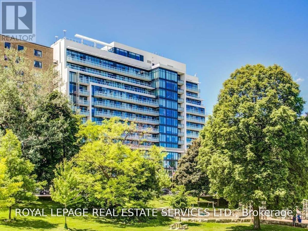 202 - 3018 Yonge Street, Toronto (lawrence Park South)