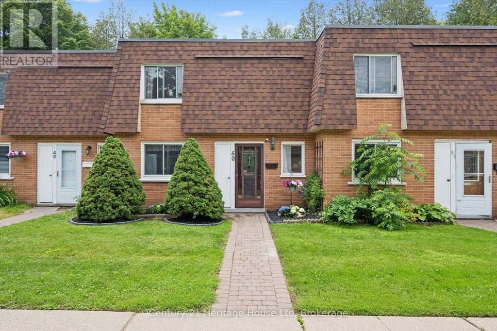 50 - 120 Country Club Drive, Guelph (victoria North)