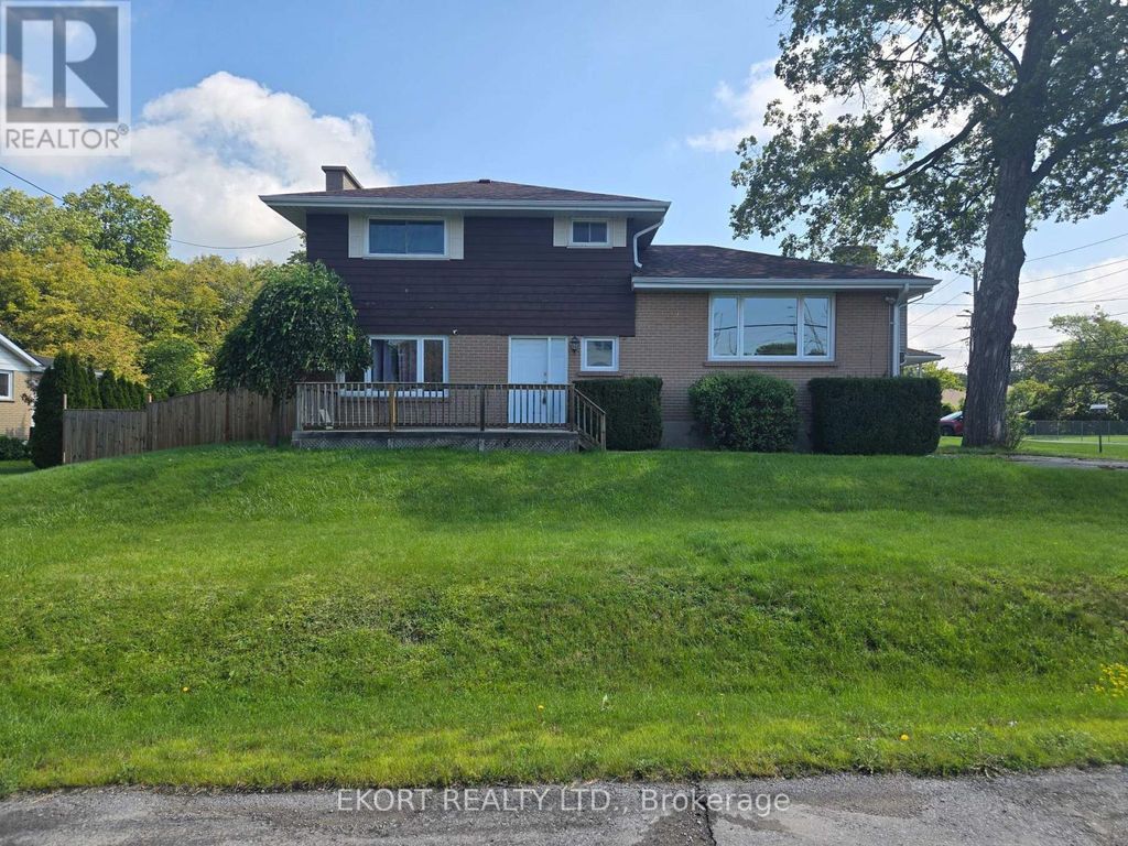12 Edgehill Road, Belleville (belleville Ward)