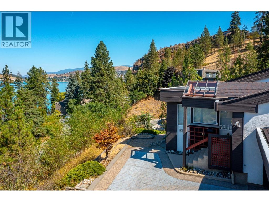 14175 Tamarack Drive, Coldstream