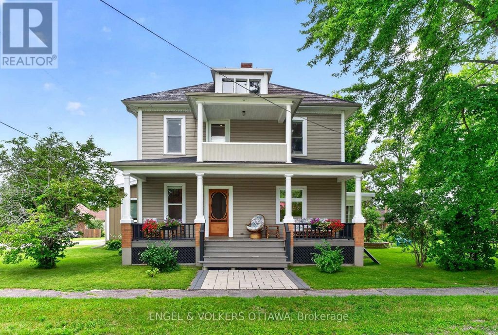 3 St Mary's Street, Rideau Lakes