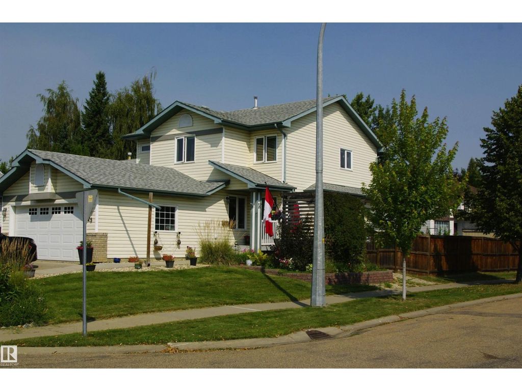 25 Hansen Cl, St. Albert