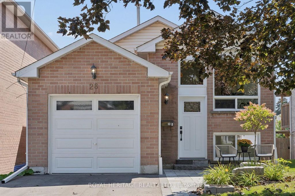28 Glanville Crescent, Clarington (bowmanville)