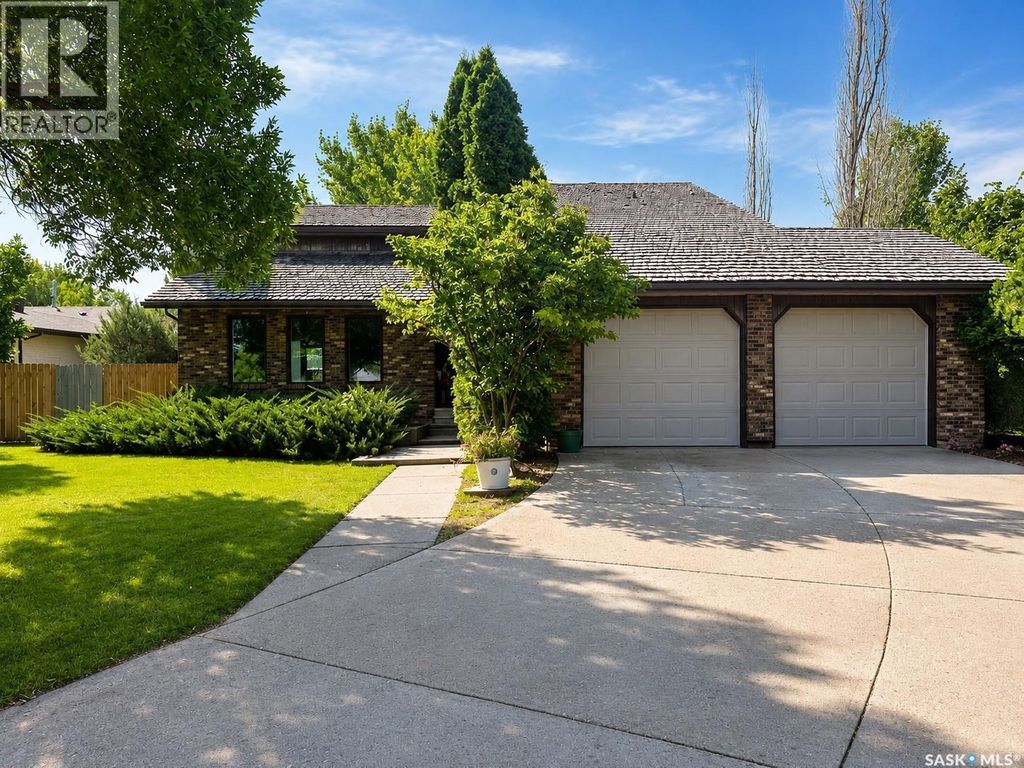 895 Brimacombe Drive, Weyburn