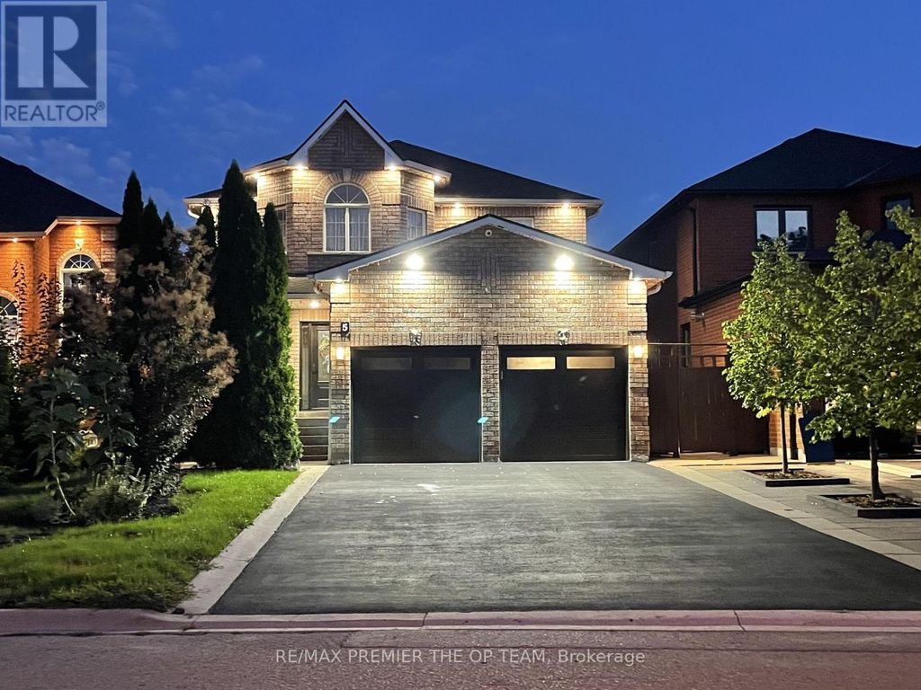 5 Southbury Manor Drive, Caledon (bolton East)