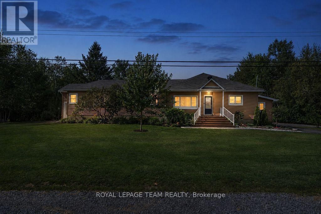 4869 Thunder Road, Ottawa