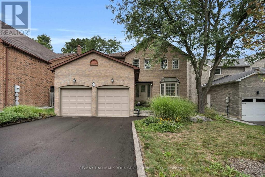 95 Gilbank Drive, Aurora (aurora Heights)