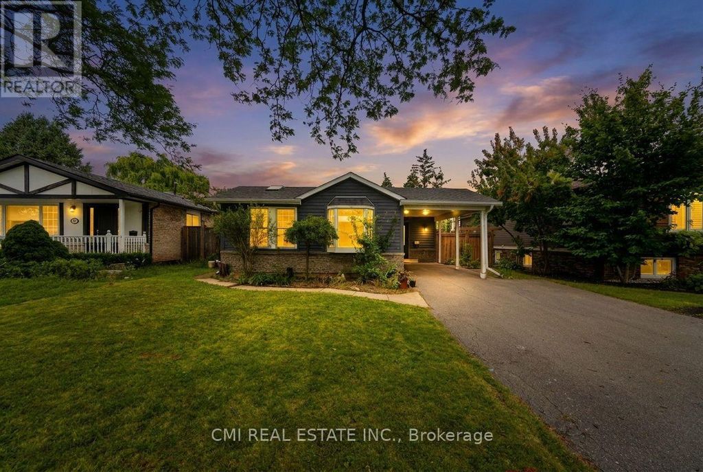 677 Lomond Crescent, Burlington (shoreacres)
