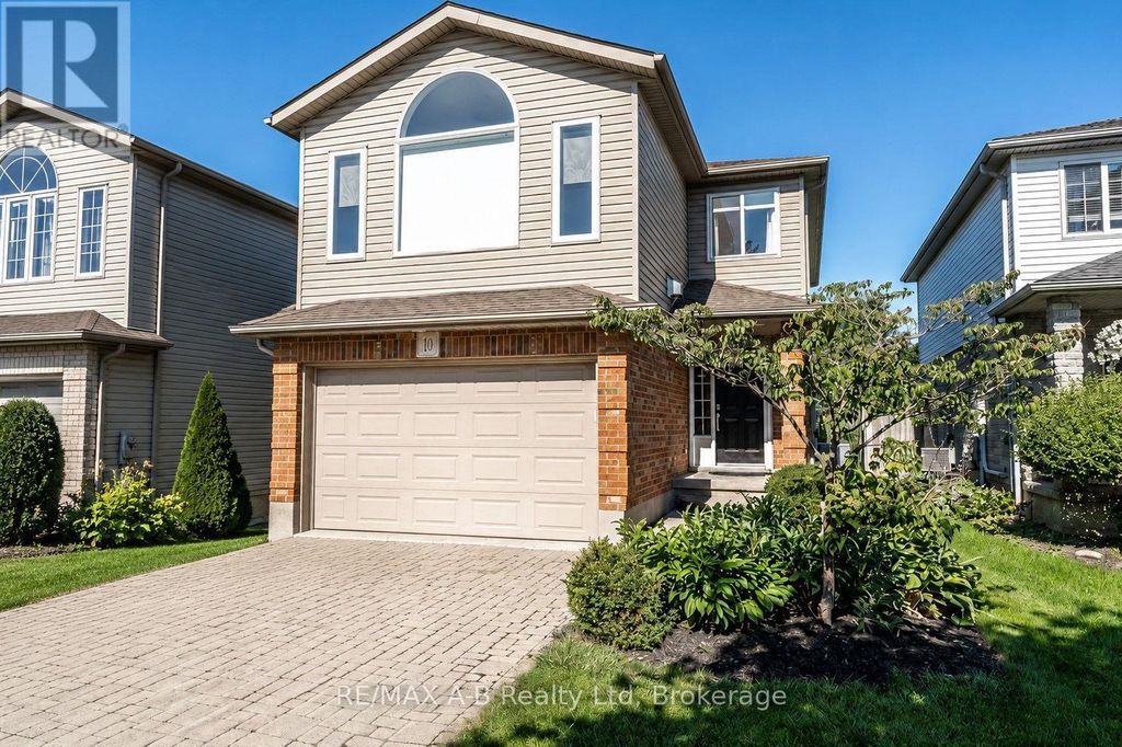 10 Buckingham Drive, Stratford