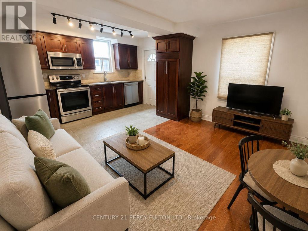 Main Floor Unit - 540 Old Weston Road, Toronto (weston-Pellam Park)
