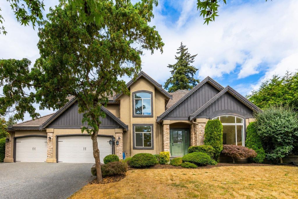 18589 55 Avenue, Surrey