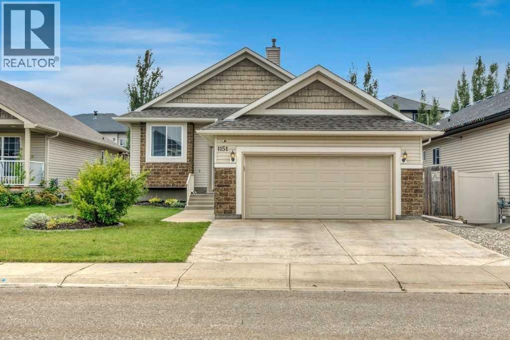 1151 Westmount Drive, Strathmore