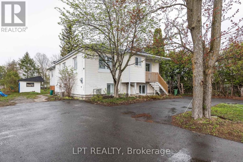 1474 Goth Avenue, Ottawa