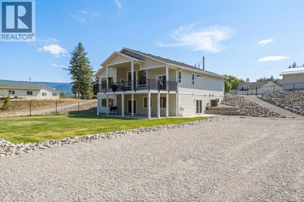 5531 6 Highway, Coldstream