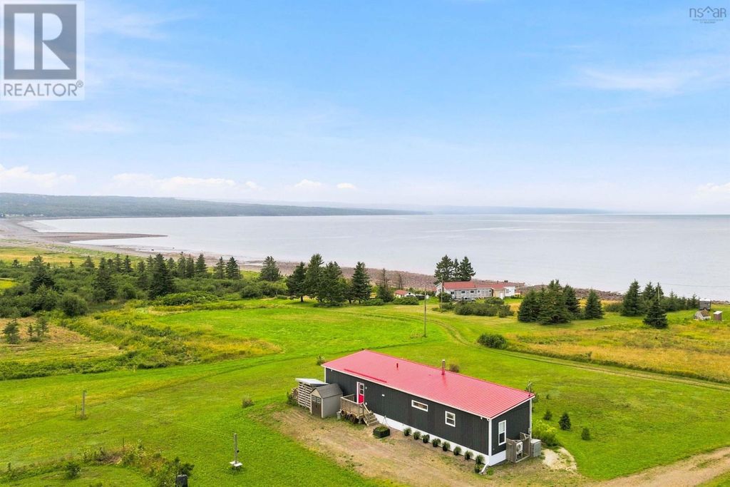 1474 Cape Split Road, Scots Bay