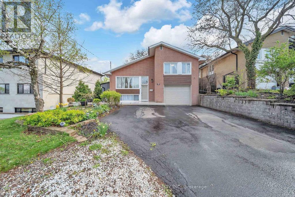 122 Vista Boulevard, Mississauga (streetsville)