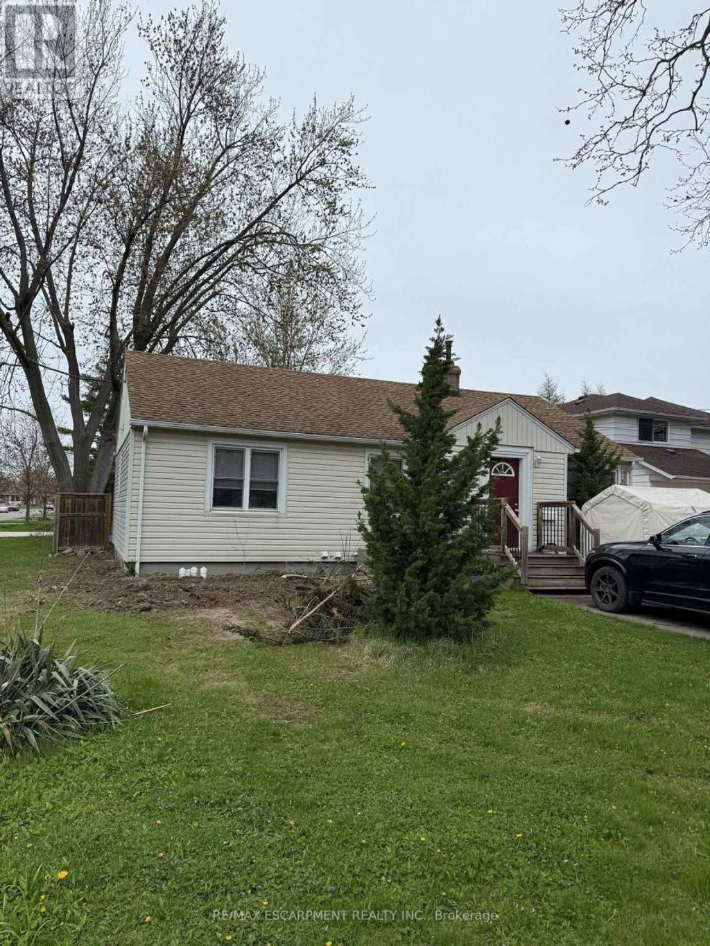 2 - 41 Beamer Avenue, St. Catharines (bunting/linwell)
