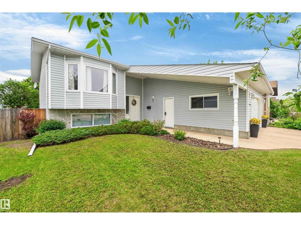 5914 52 St, Vegreville