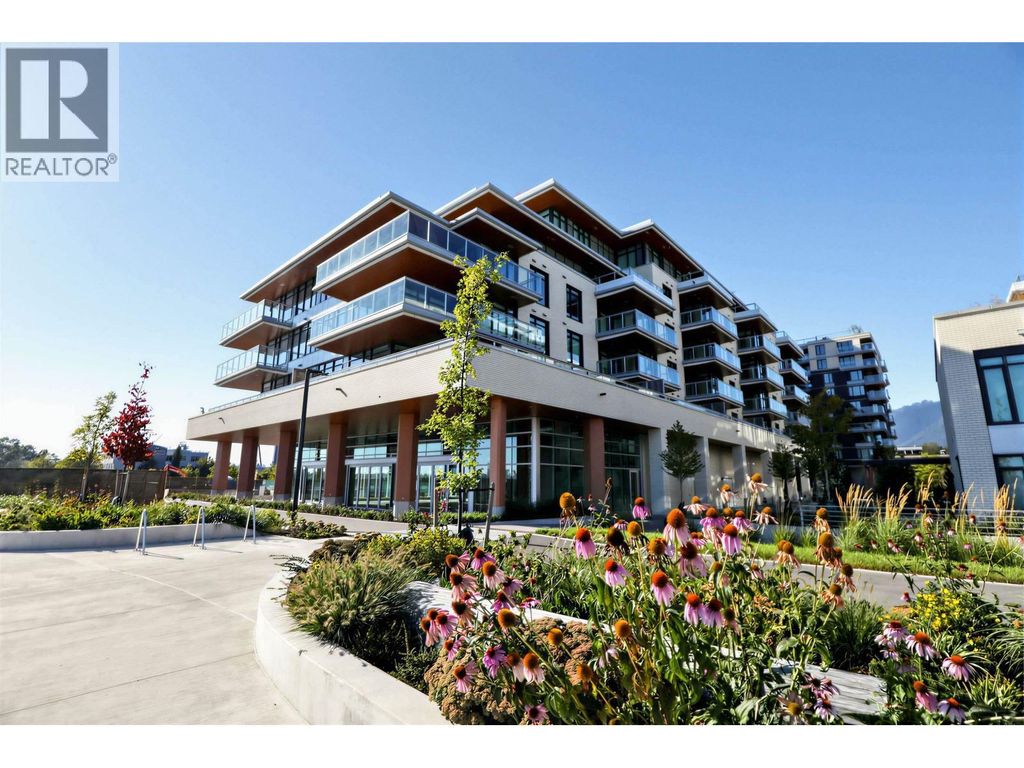 4f 785 Harbour Way, North Vancouver