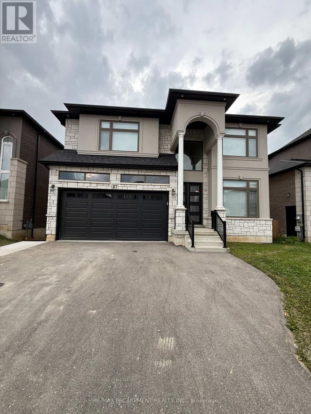 Lower - 27 Deerfield Lane, Hamilton (ancaster)