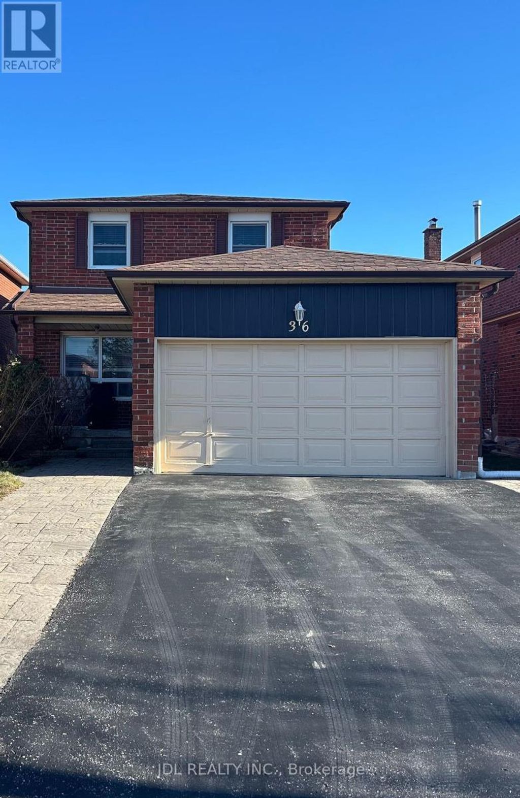 Entire Two-bedroom Bsmt - 36 Bendamere Cres Crescent, Markham (raymerville)