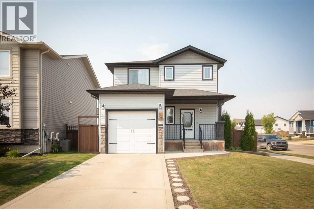 2 Almond Crescent, Blackfalds