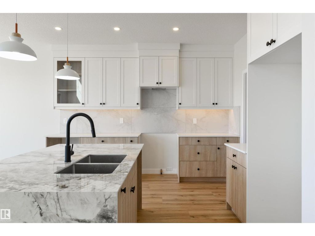 1443 Osprey Ct Nw, Edmonton