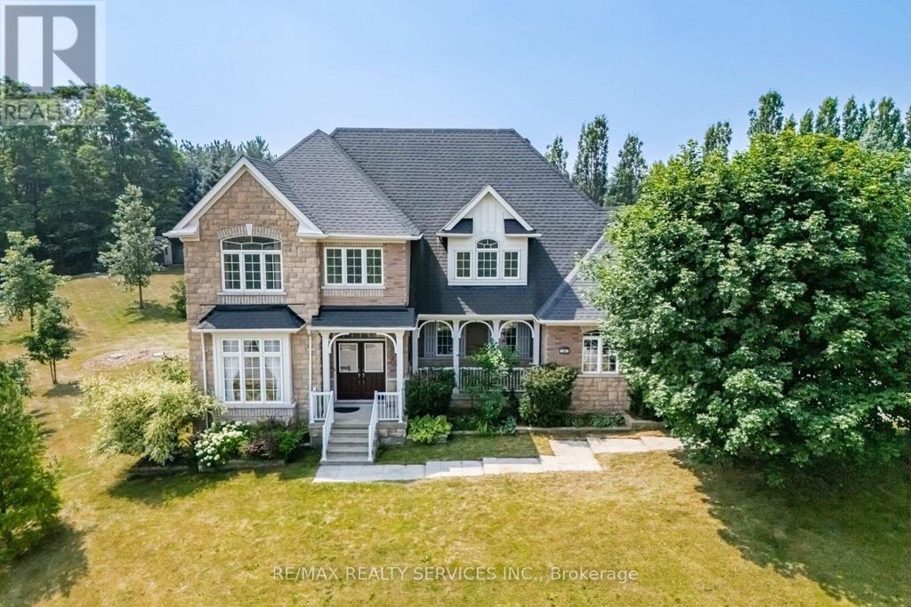 15 Upper Canada Drive, Erin