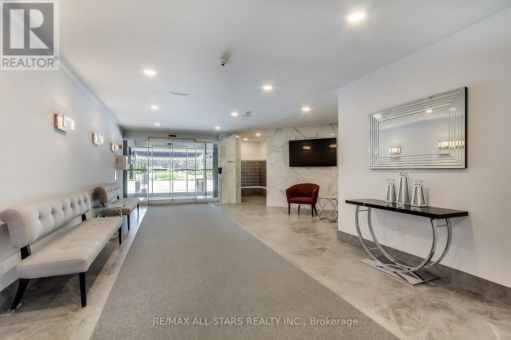 1203 - 255 Bamburgh Circle, Toronto (steeles)