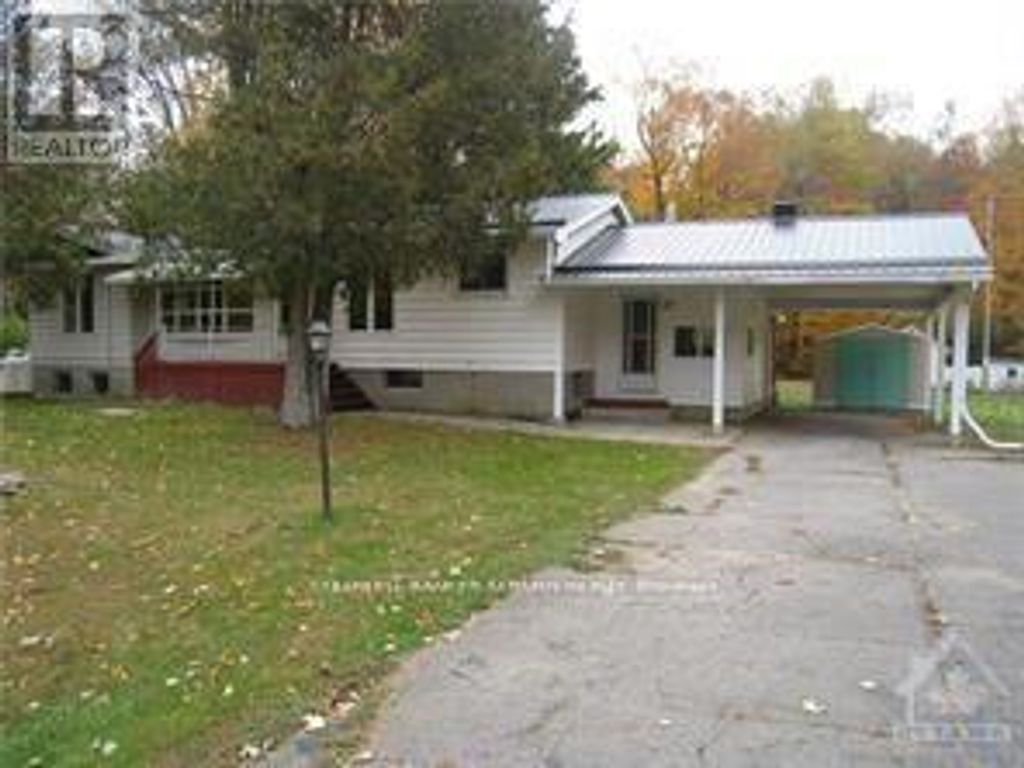 959 County Road 44 Road, North Grenville