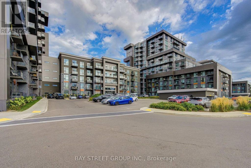 313 - 450 Dundas Street E, Hamilton (waterdown)