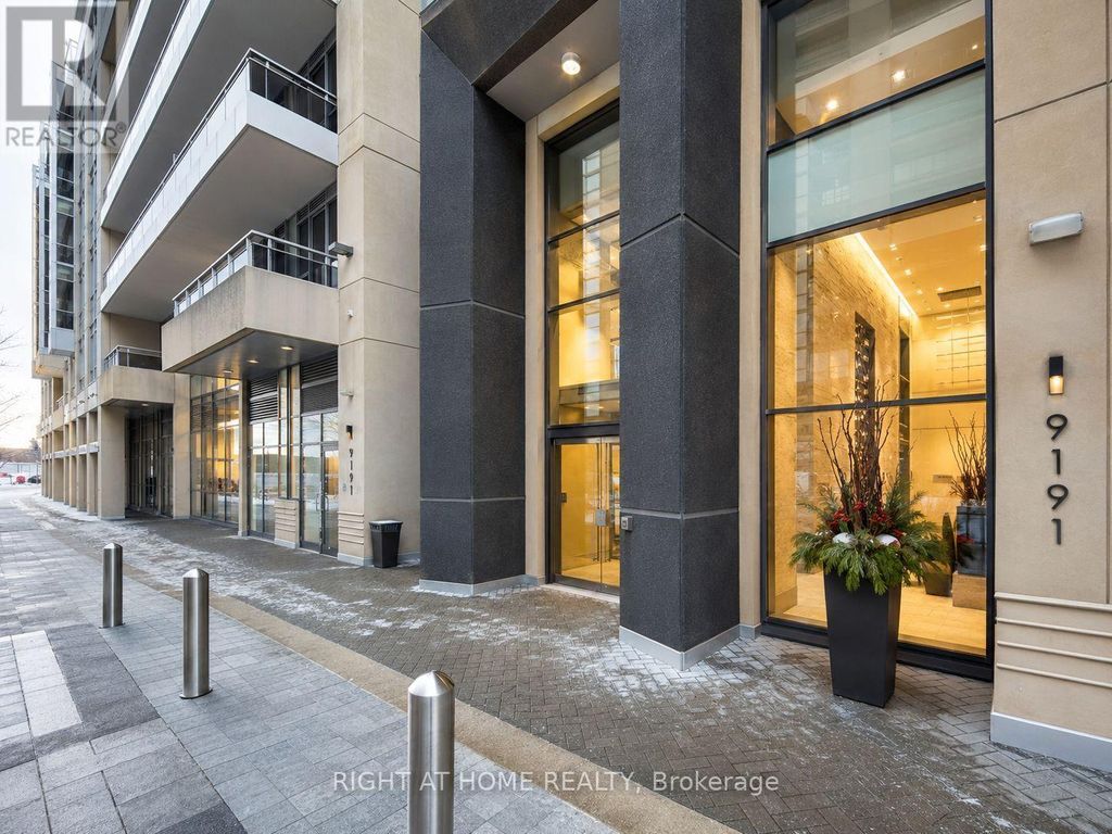 Sw-501 - 9191 Yonge Street, Richmond Hill (langstaff)