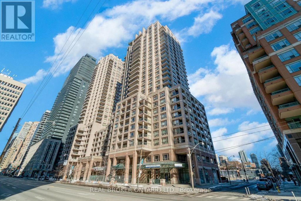 1908 - 909 Bay Street, Toronto (bay Street Corridor)