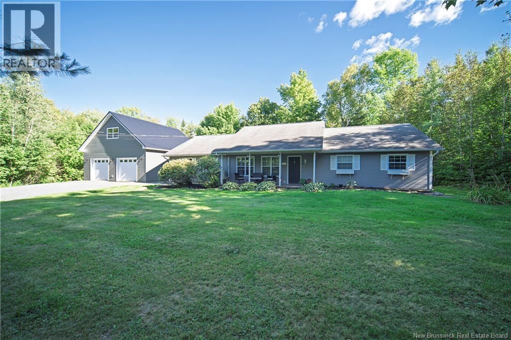 122 Fawn Crescent, Hanwell