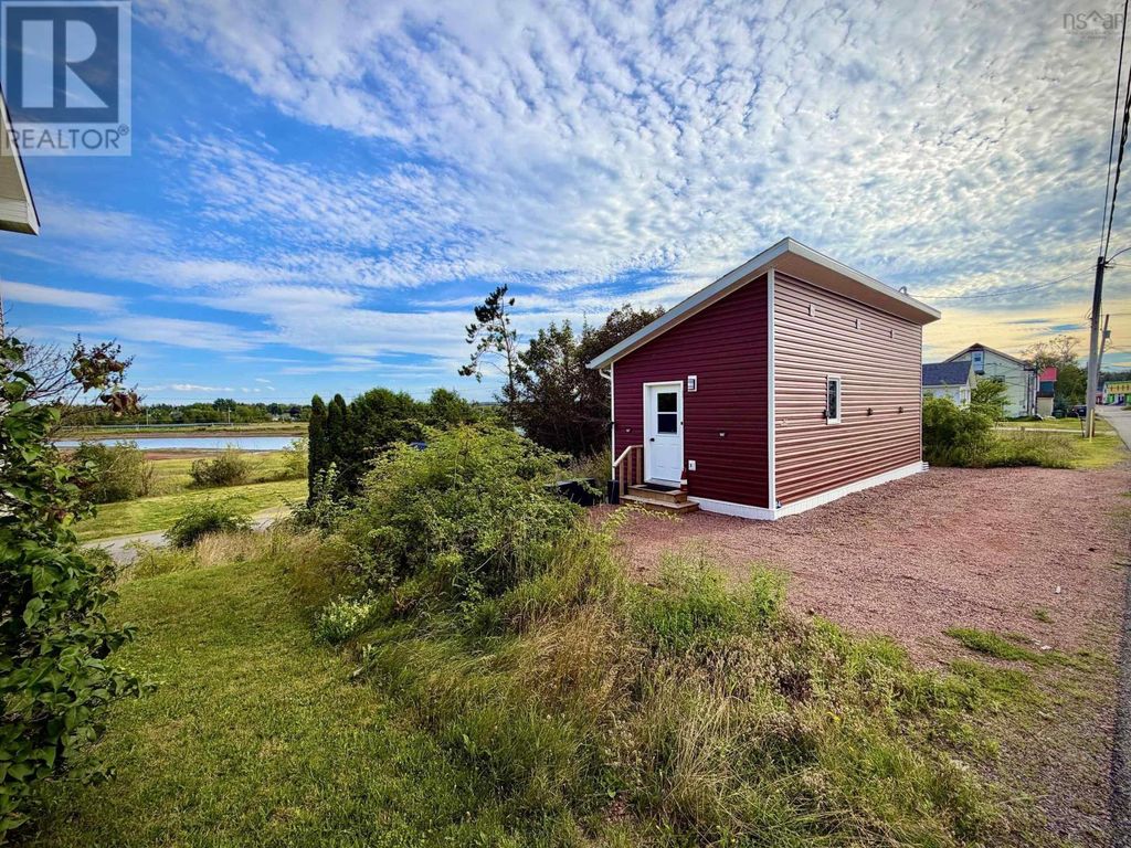 94 Spring Street, Parrsboro