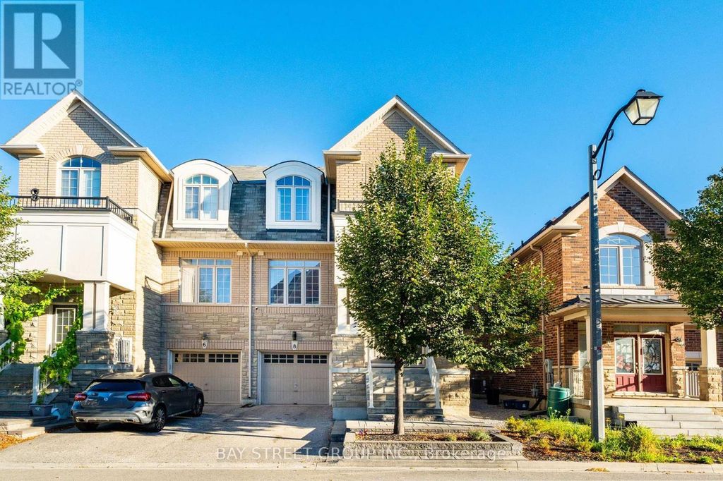 8 Zeng Cheng Drive, Markham (victoria Square)