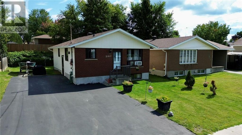 3480 Falconbridge Highway, Garson