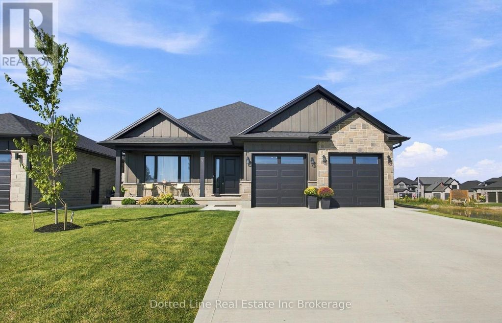 18 Walnut Drive, Tillsonburg