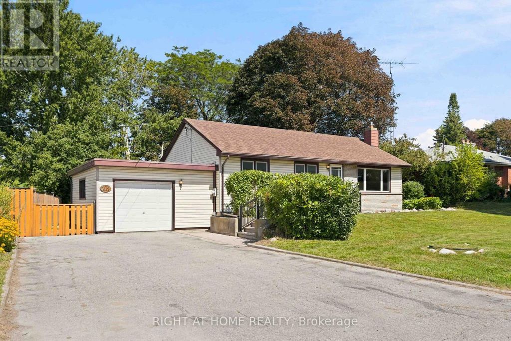 26 Phair Avenue, Clarington (courtice)
