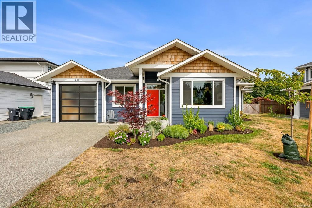 280 Weaver Pl, Comox