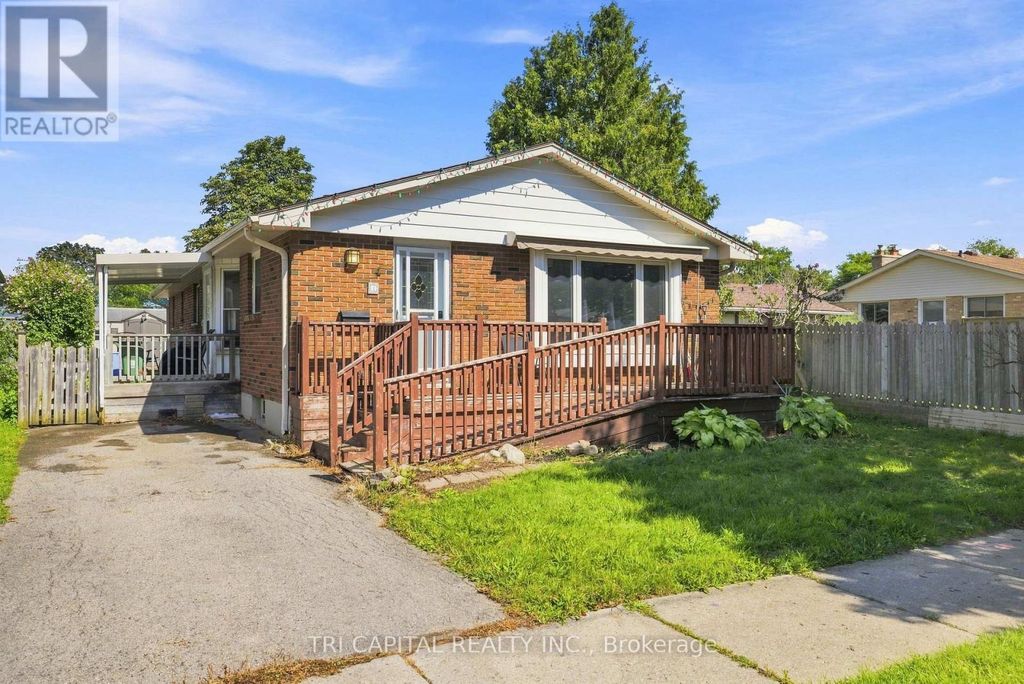 4 Harding Crescent, London South (south Y)
