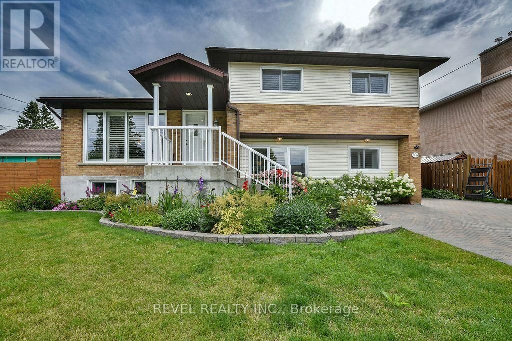 604 Hart Street, Timmins (tne - North)