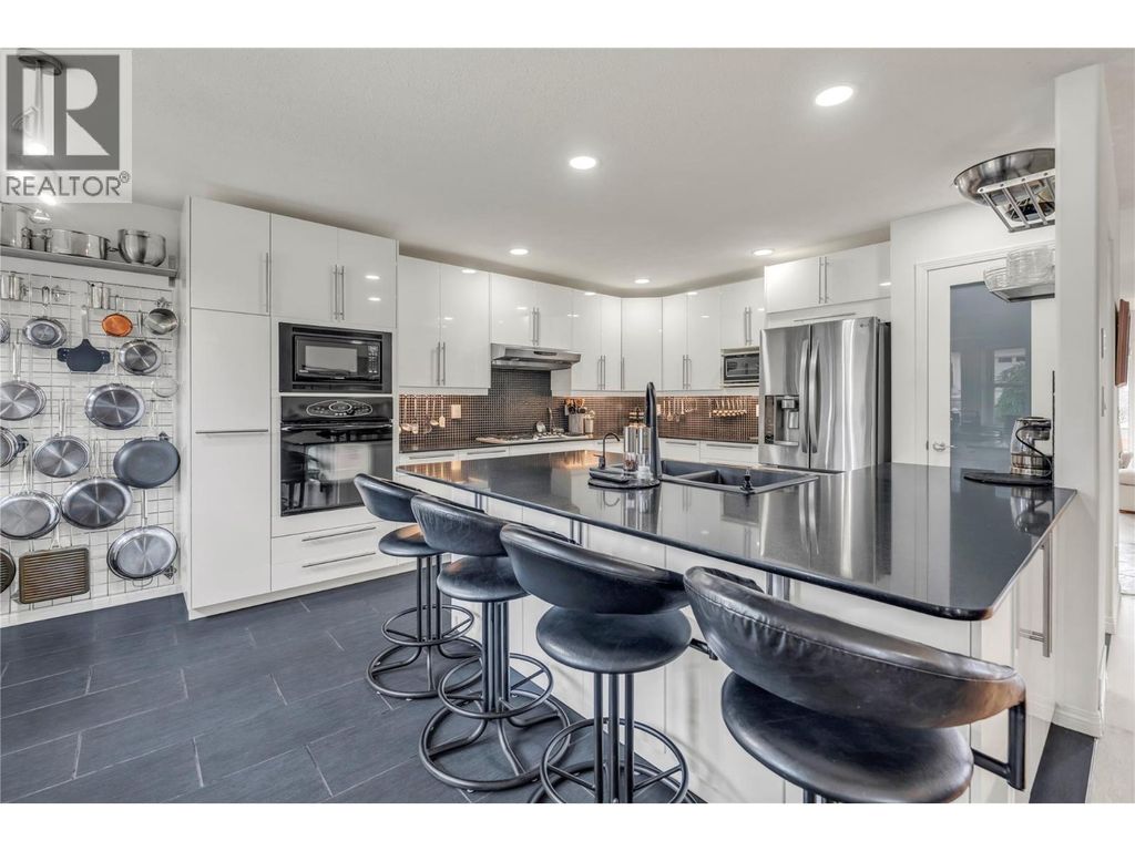 444 Ridge Place, Penticton