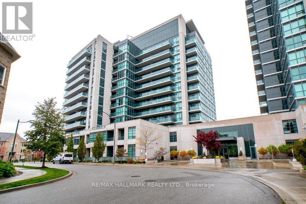 214 - 35 Brian Peck Crescent, Toronto (thorncliffe Park)