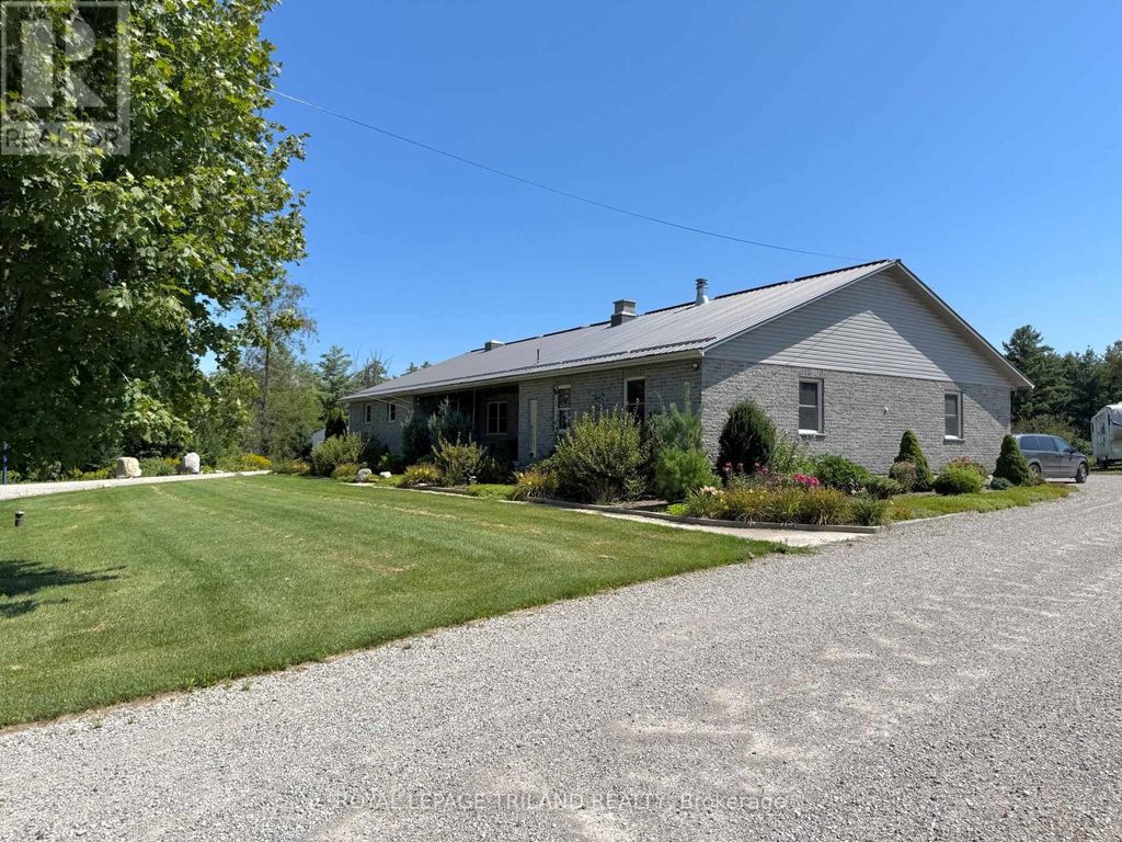10660 Springerhill Road, Bayham