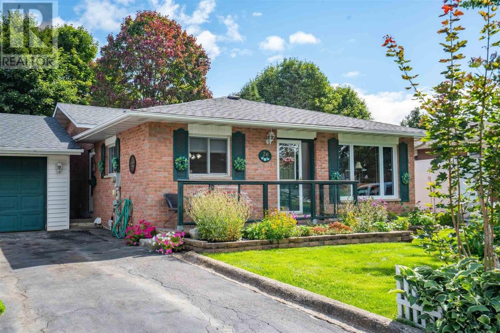 26 Heath Rd, Sault Ste. Marie