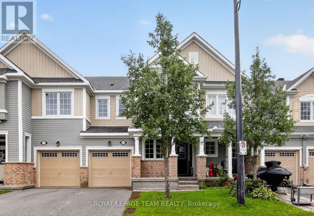 217 Conifer Creek Circle, Ottawa